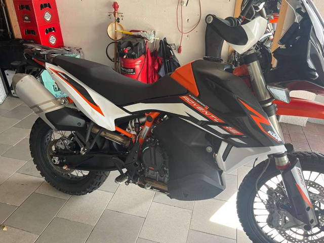 KTM Adventure KTM ADV 890R - KTM Adventure 890 R Enduro