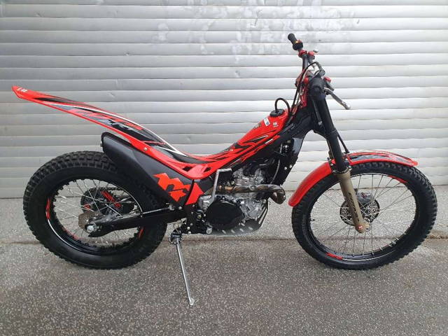 Montesa Cota 4-Takt TRIAL *1A ZUSTAND* 300RR* 1 Besitz`* sehr wenig gelaufen* siehe Bilder Trial
