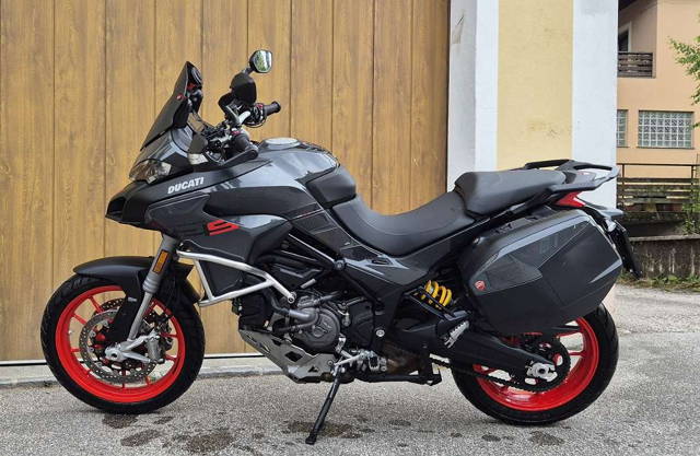 Ducati Multistrada V2 Tourer