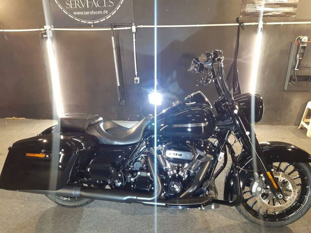 Harley-Davidson Road King Special, Vivid black, Bj. 2017 Tourer
