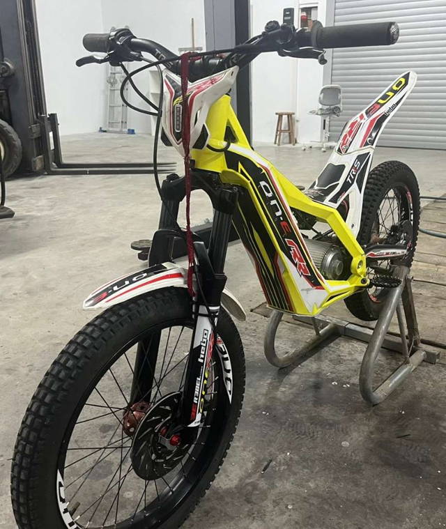 TRS One-E 20RR Kindertrial Trial