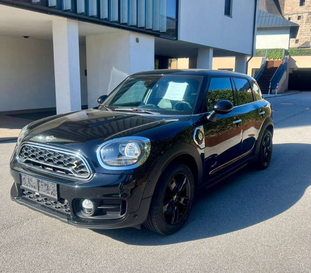 MINI Countryman Mini Countryman Hybrid All4 SUV / Geländewagen