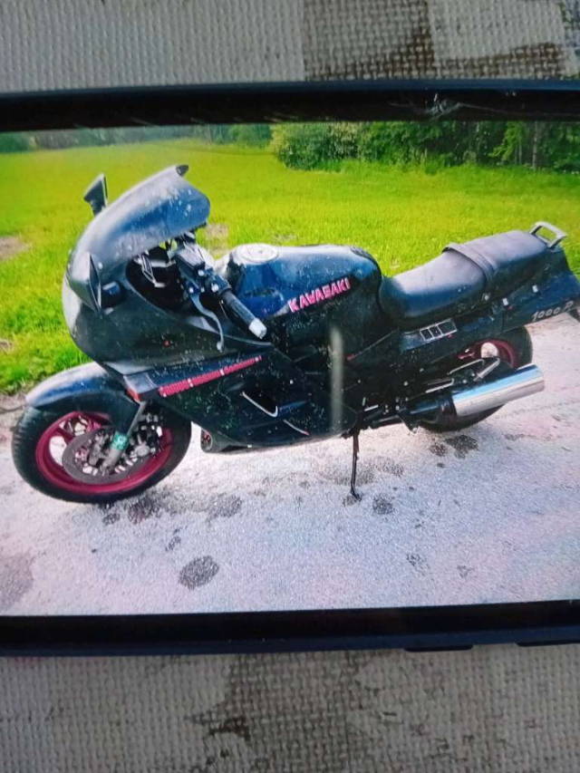 Kawasaki GPZ 1000 Tourer