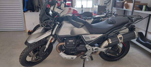 Moto Guzzi V85 TT Enduro