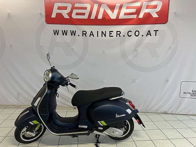 Vespa Motorrad Tourer