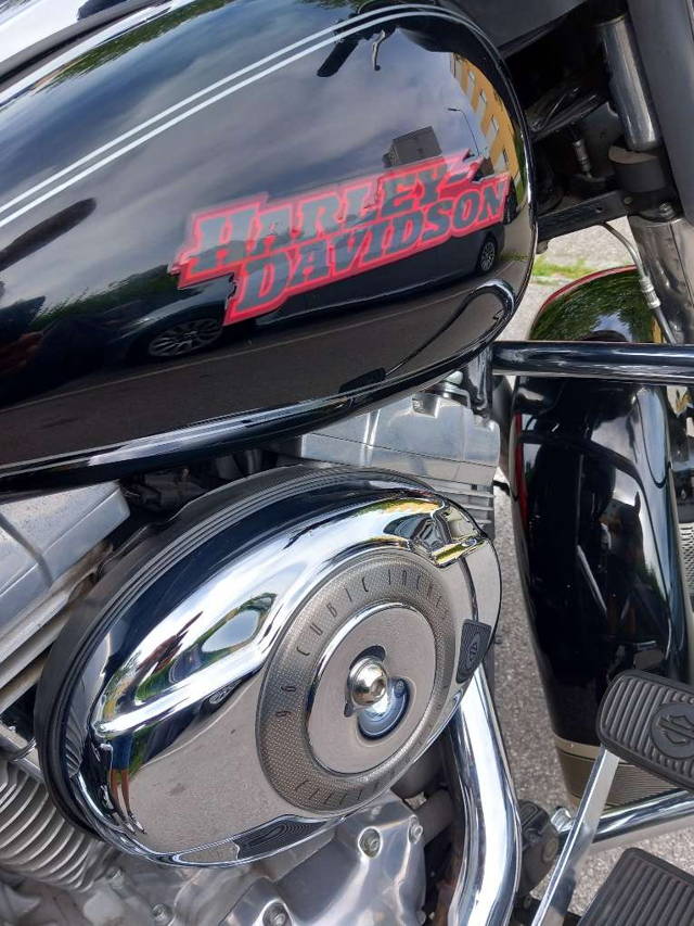 Harley-Davidson Electra FLHT E-Glide Standard Tourer
