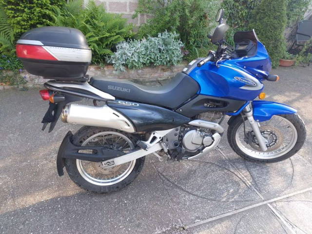 Suzuki XF Freewind Tourer