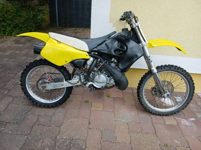 Suzuki RM suzuki rm 250 Motocross