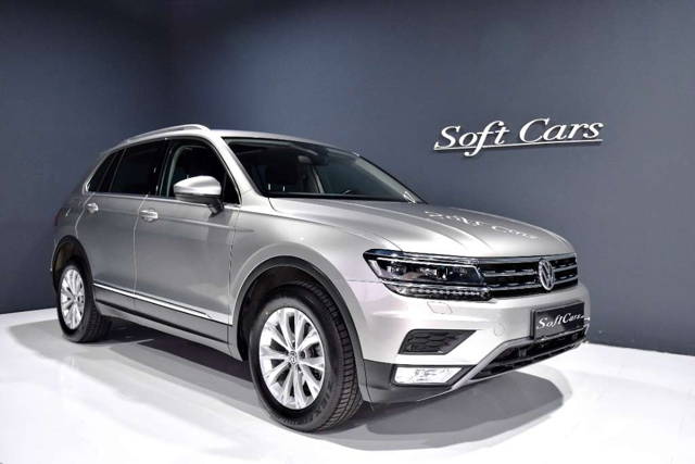 VW Tiguan 2,0 TDI 4Motion*nur 29.000km*Erstbesitz*AHK*Panorama* SUV / Geländewagen