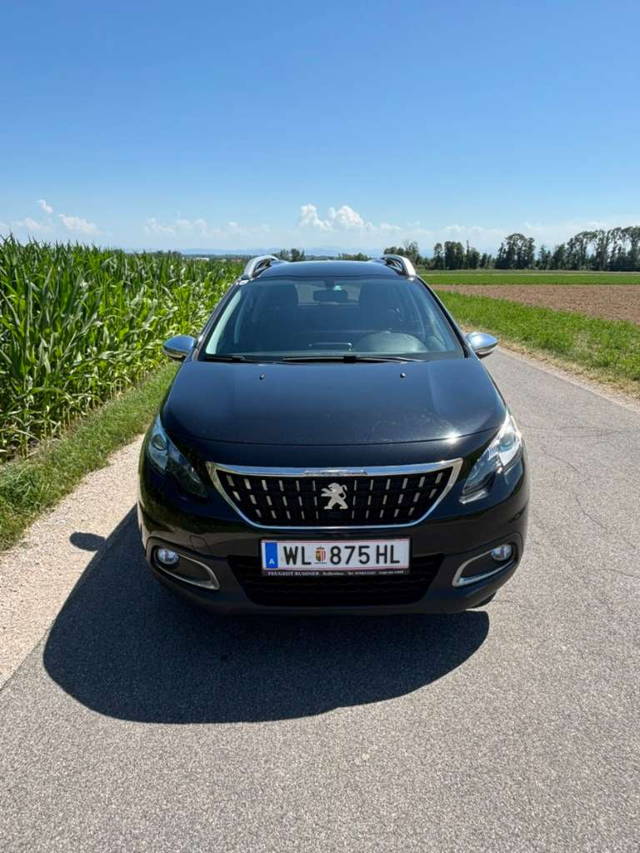 Peugeot 2008 Style BHDI SUV / Geländewagen