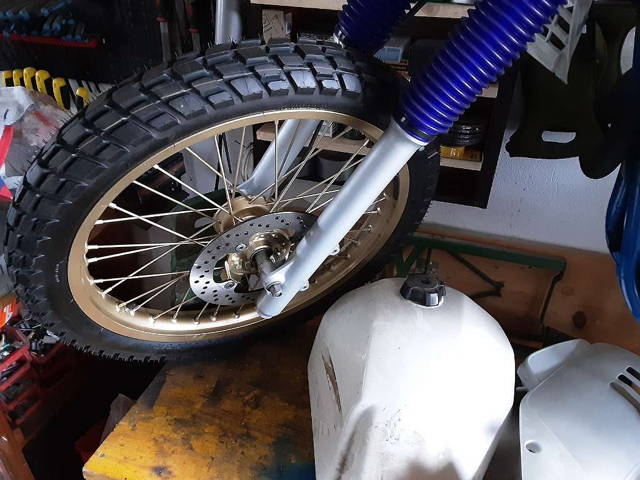 Suzuki DR 500 Enduro