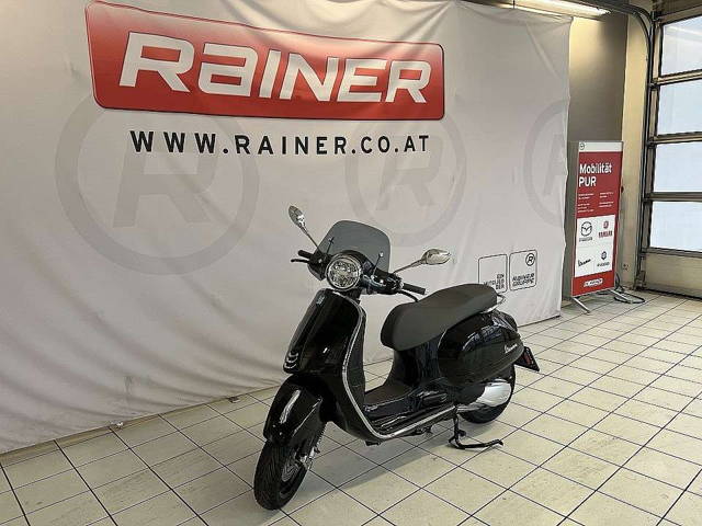Vespa Motorrad Tourer