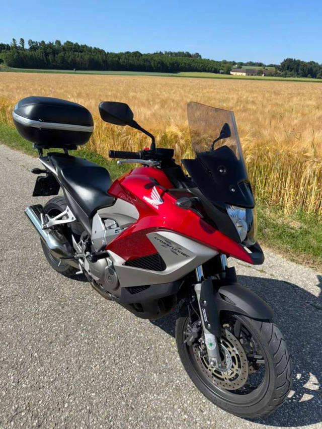 Honda VFR Crossrunner 800X Tourer