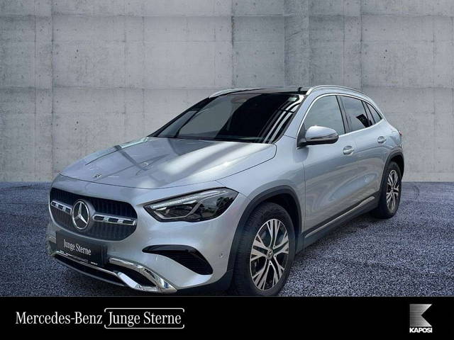 Mercedes-Benz GLA-Klasse GLA 200 d 4MATIC Österreich-Edition Progressive SUV / Geländewagen