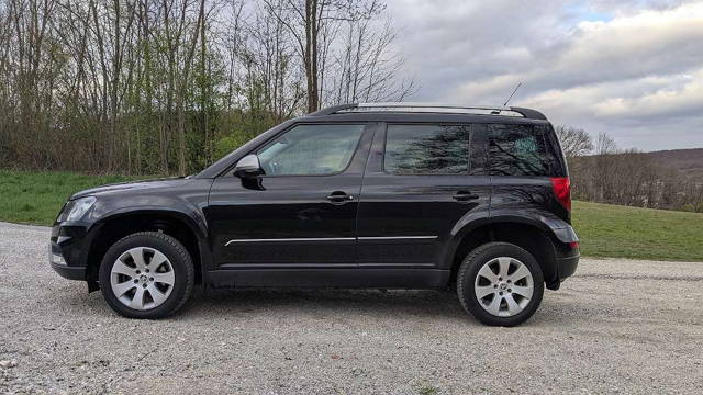Skoda Yeti Outdoor Elegance 2,0 TDI 4x4 DSG SUV / Geländewagen