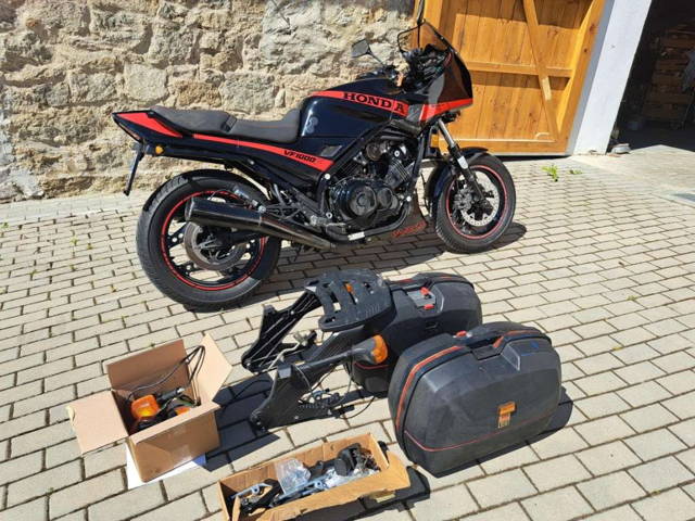 Honda VF 1000 F Tourer