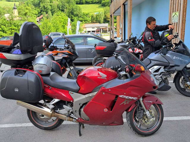 Honda CBR 1100xx Tourer