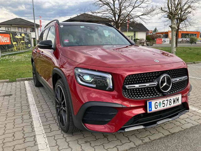 Mercedes-Benz GLB 220d 4MATIC - AMG Line - Night Package SUV / Geländewagen