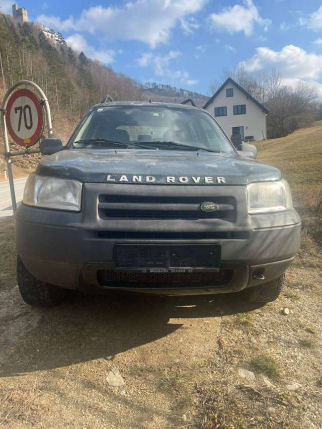 Land Rover Freelander 2.0 TD4 E 5DR SUV / Geländewagen