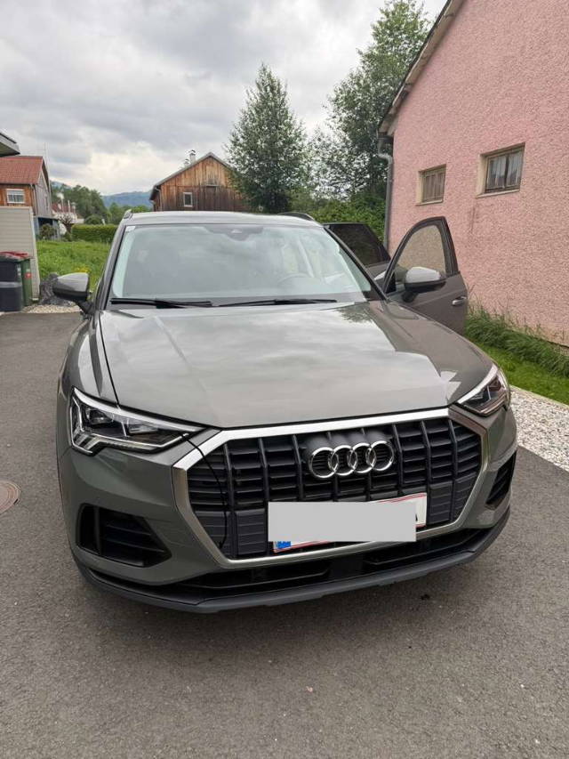 Audi Q3 SUV / Geländewagen