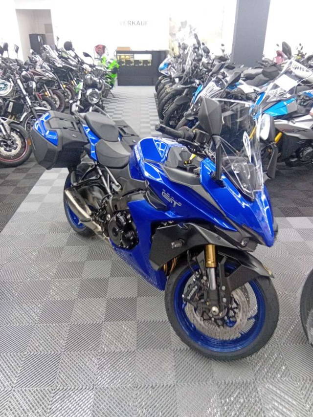 Suzuki GT gsxs gt 1000 Tourer