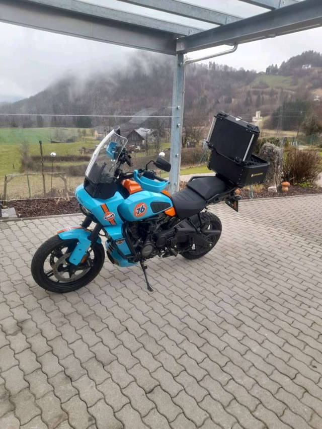 Harley-Davidson RA 1250 Pan America Gulf. Sondereddition Enduro