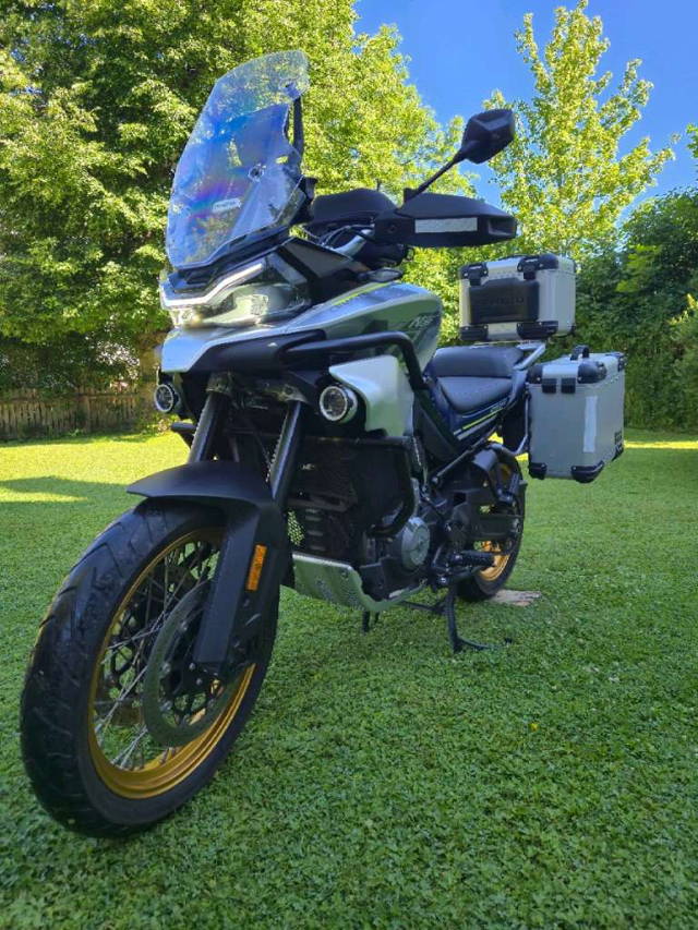 CF-Moto MT800 Touring Tourer