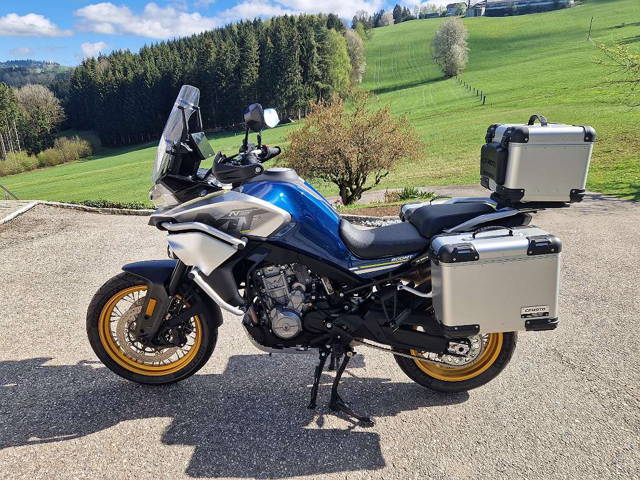 CF-Moto Enduro