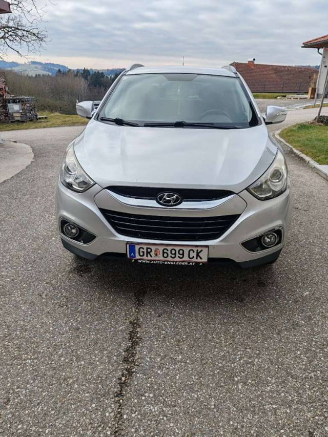 Hyundai iX35 SUV / Geländewagen
