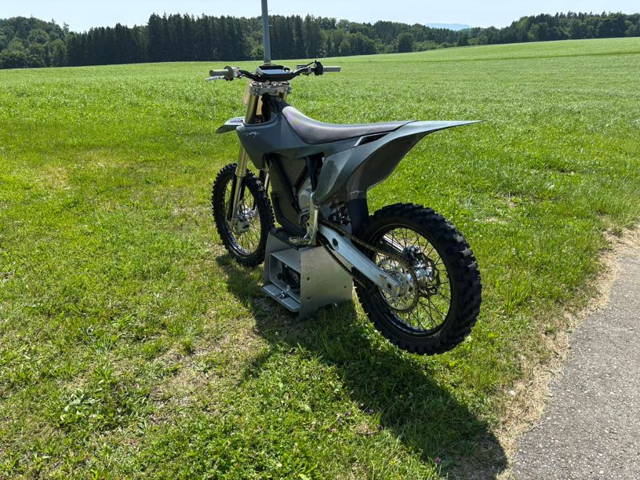 Stark Varg (Alpha 80ps) Motocross