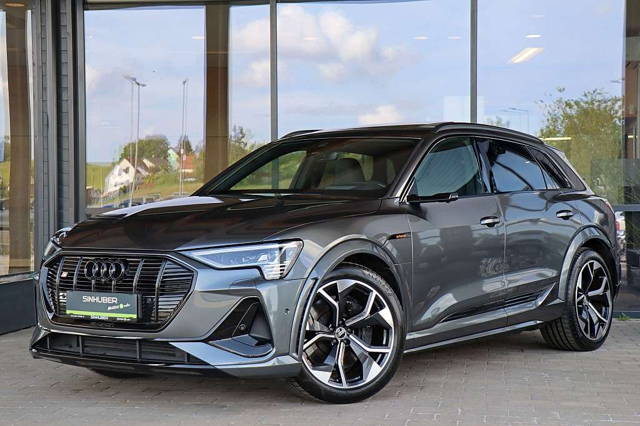 Audi e-tron quattro 95kWh S ACC, DigitalMatrixLED, P... SUV / Geländewagen