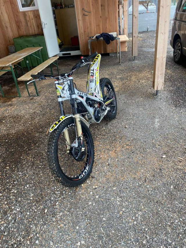 TRS 125 ccm Trial