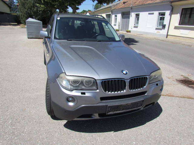 BMW X3 2,0d Österreich-Paket SUV / Geländewagen