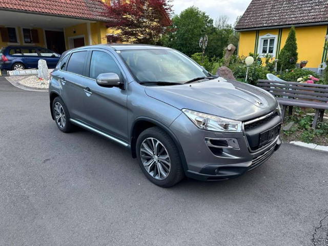 Peugeot 4008 Allure 4 WD Navi SUV / Geländewagen