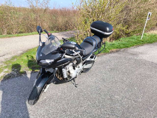 Yamaha FZS Fazer Tourer