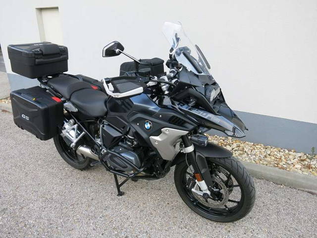 BMW R 1250 GS / Triple Black / Garagen und Servicegepflegt / Enduro