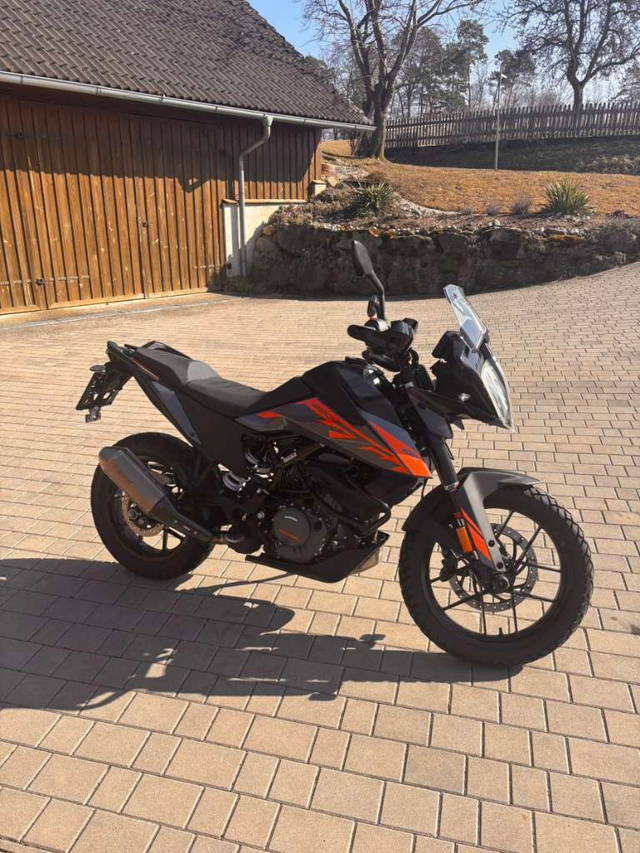 KTM 390 Adventure inkl. Akrapovic Tourer