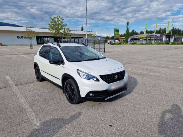 Peugeot 2008 1,2 PureTech 110 S&S Aut. GT Line SUV / Geländewagen