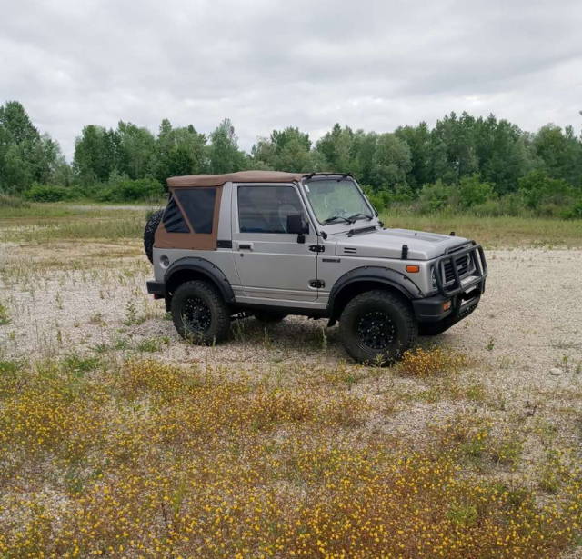 Suzuki Samurai SJ50-1 SUV / Geländewagen