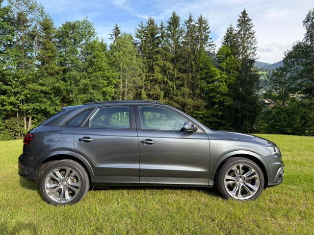 Audi Q3 2.0 TDI Sport quattro / S tronic / 177PS SUV / Geländewagen