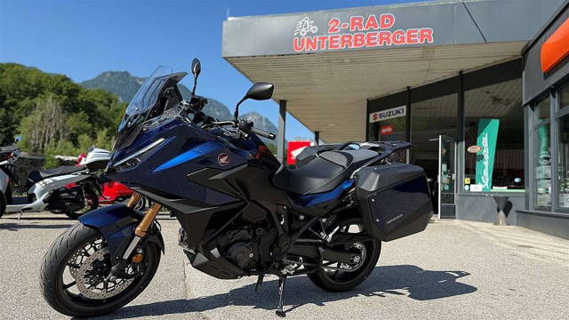 Honda NT 1100 DCT Electronic Suspension Tourer
