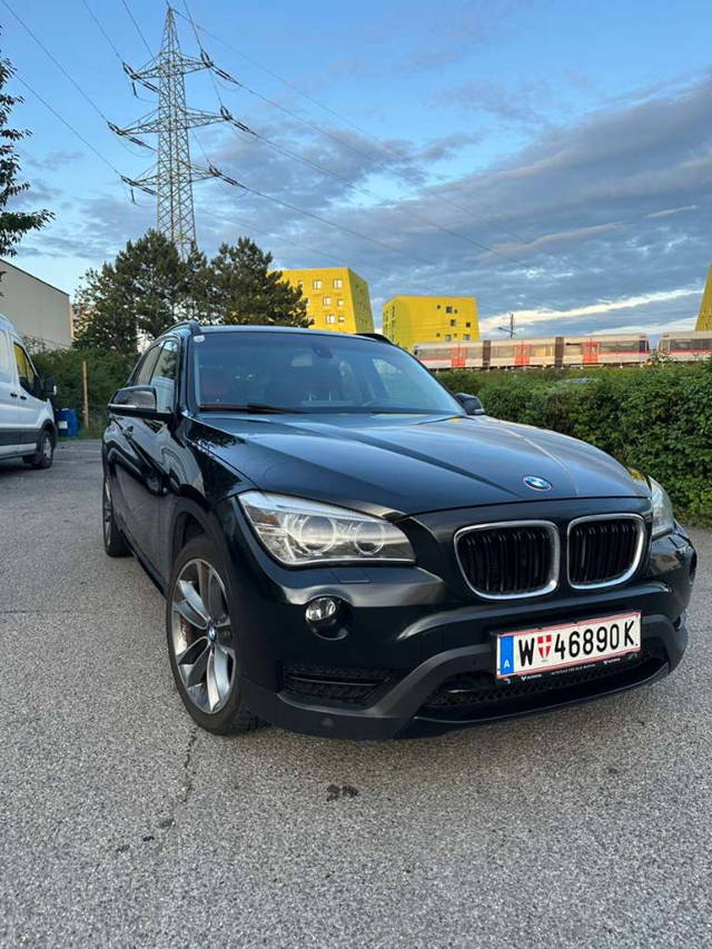 BMW X1 BMW X1 xDrive 18d E84 SUV / Geländewagen
