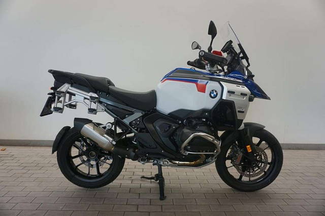 BMW R 1300 GS Adventure Tourer