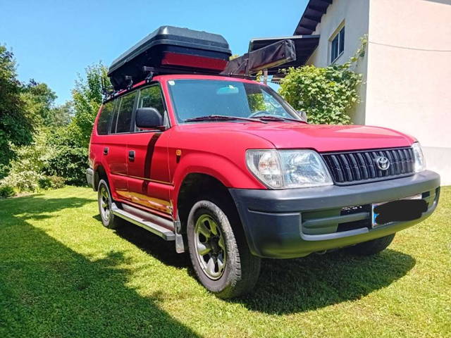 Toyota Land Cruiser KDJ95 SUV / Geländewagen