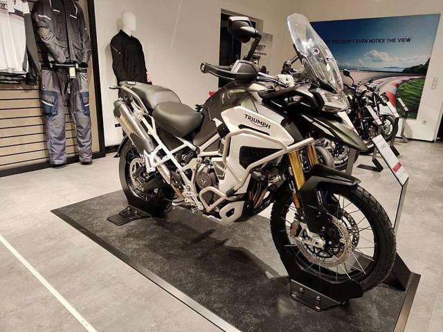 Triumph Tiger Rally Explorer Tourer