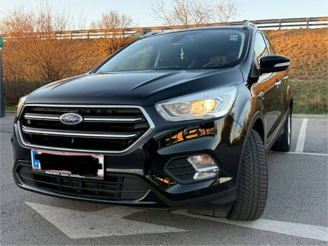 Ford Kuga 1.5 Titanium TDCI SUV / Geländewagen
