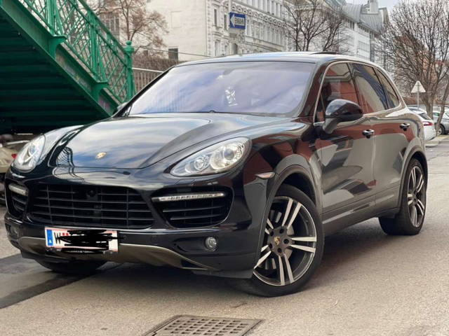 Porsche Cayenne TURBO PORSCHE SERVICEHEFT/STANDHEIZUNG/ VOLL SUV / Geländewagen