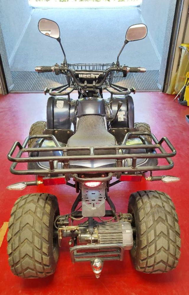 Hecht 56155 Quad