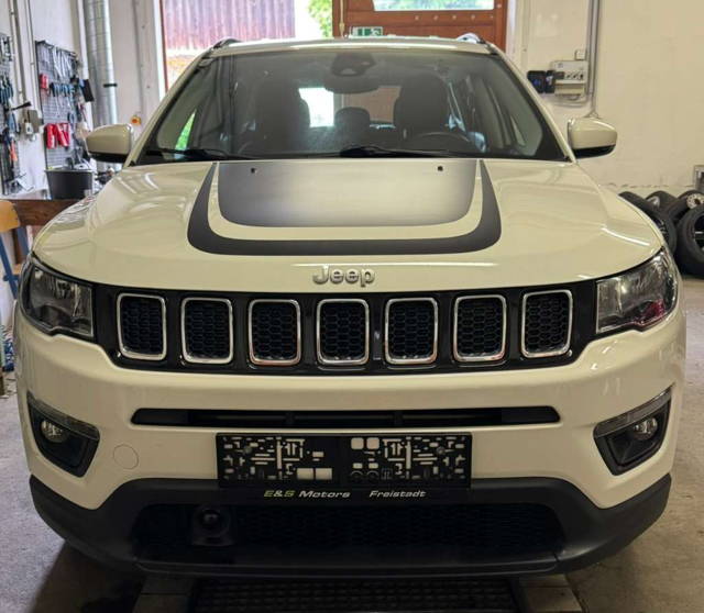 Jeep Compass SUV / Geländewagen