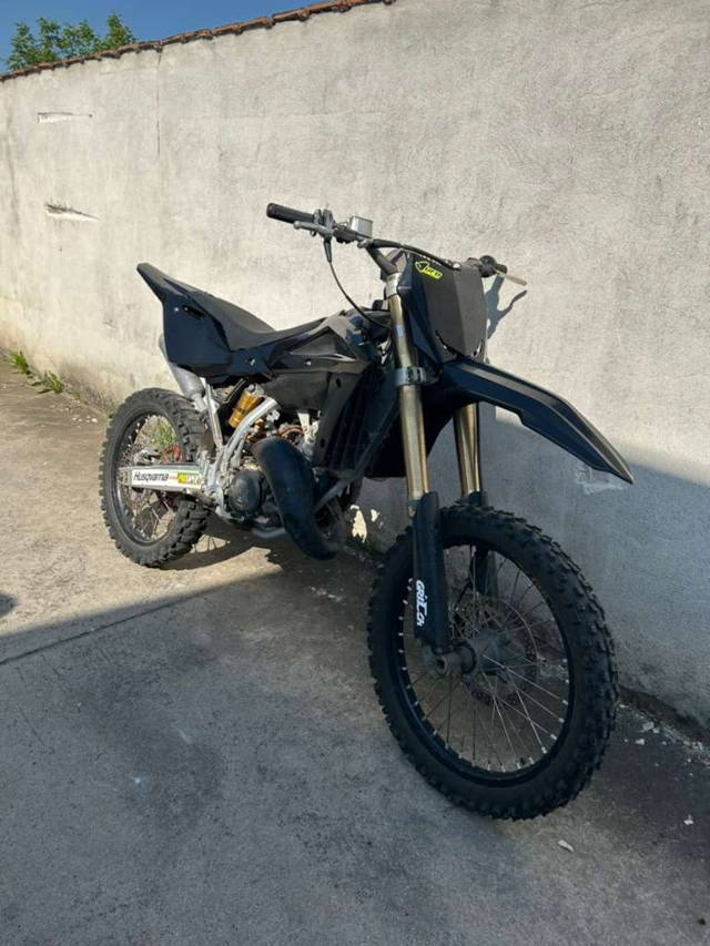 Husqvarna CR 125 2T Motocross